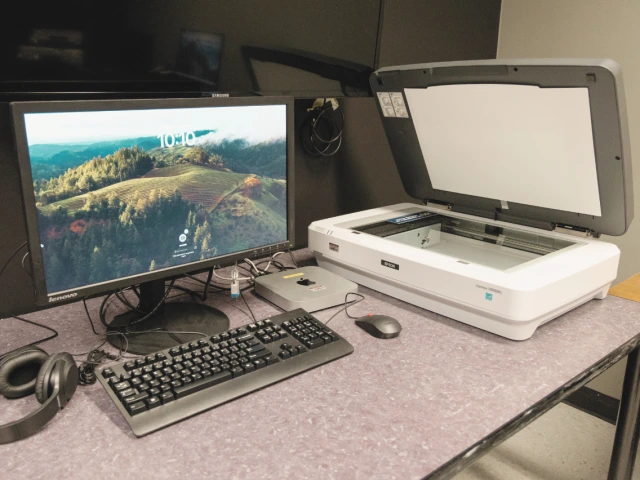 Wildcats Memory Lab scanner and computer monitor