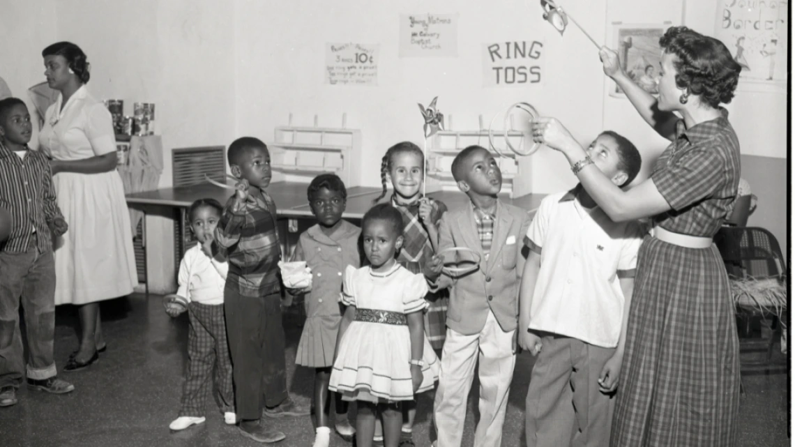 Photograph of 1968 NAACP Tucson carnival from the Jack Sheaffer photographic collection.