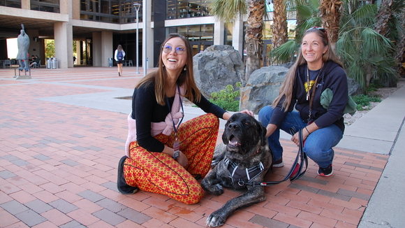 Pause for Paws therapy pup and students
