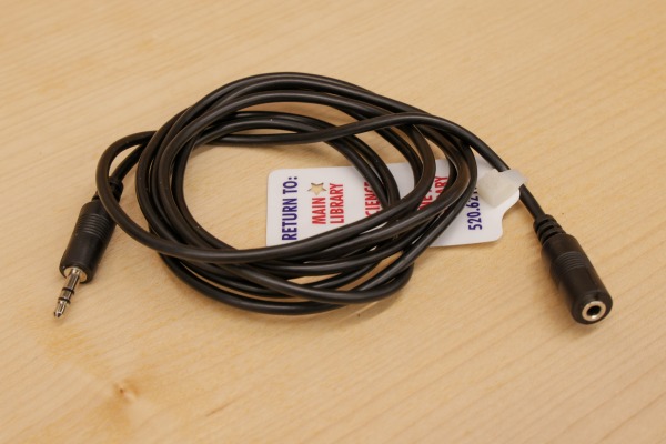 Auxiliary audio cable